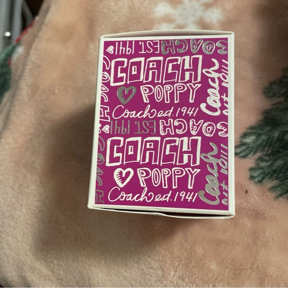 Coach Poppy Box with Purple and White Design - Picture 5 of 7